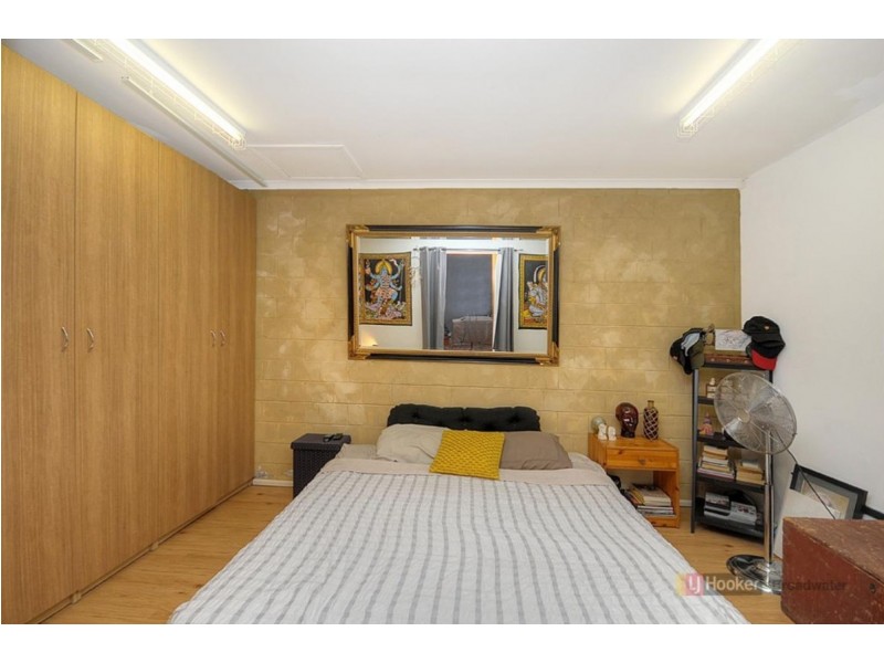 2/2 Stephenson Street, Labrador QLD 4215