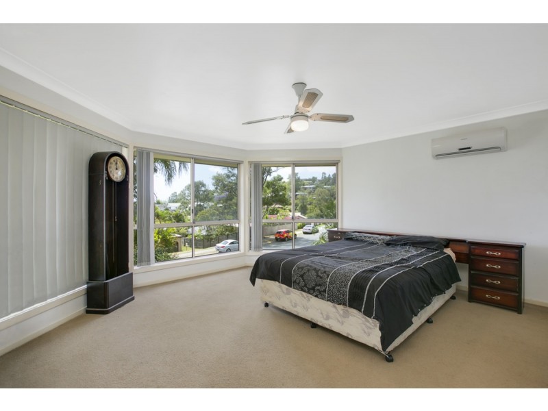 11 Marble Drive, Carrara QLD 4211