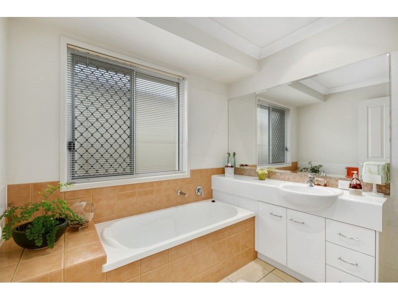 33/11 Eden Court, Nerang QLD 4211