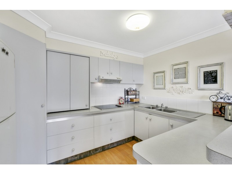 10 Convery Crescent, Highland Park QLD 4211