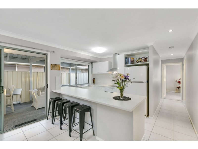 8 Colorado Circuit, Parkwood QLD 4214