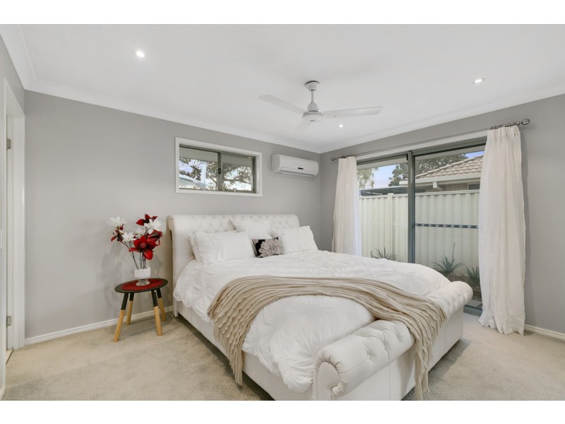 8 Colorado Circuit, Parkwood QLD 4214