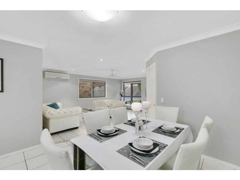 8 Colorado Circuit, Parkwood QLD 4214