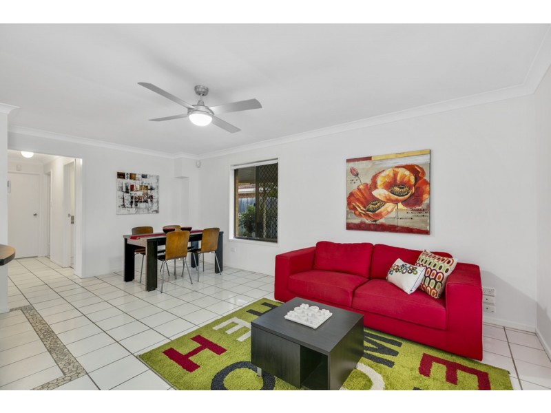 196 Bayview Street, Runaway Bay QLD 4216