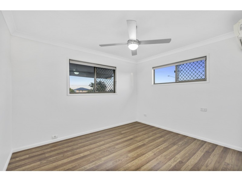 196 Bayview Street, Runaway Bay QLD 4216