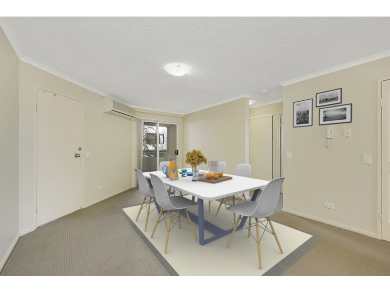 1/7 Johnston Street, Southport QLD 4215