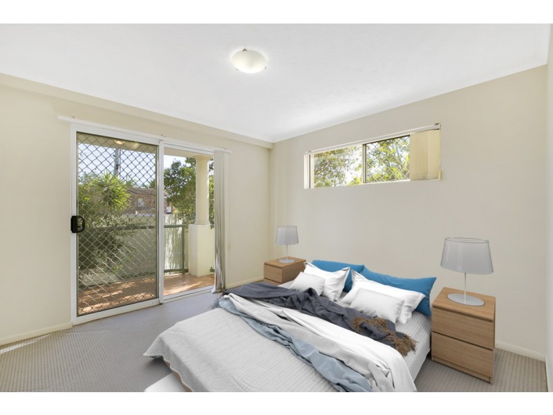 1/7 Johnston Street, Southport QLD 4215