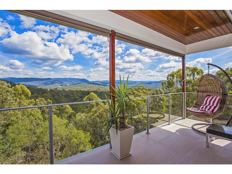 52 Tara Vista Boulevard, Highland Park QLD 4211