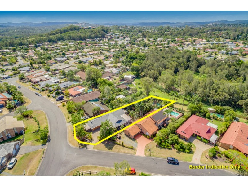 16 Hastings Crescent, Carrara QLD 4211