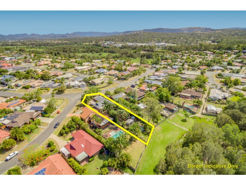 16 Hastings Crescent, Carrara QLD 4211