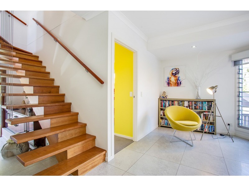 1/3 Tuesley Court, Southport QLD 4215