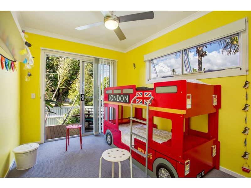 1/3 Tuesley Court, Southport QLD 4215