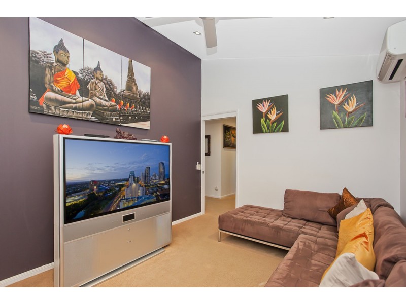 12 Bartlett Avenue, Nerang QLD 4211