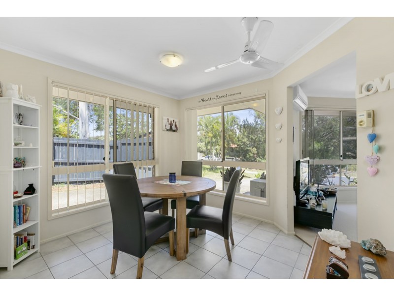 4 Brook Court, Nerang QLD 4211