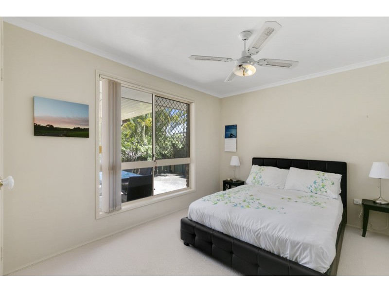4 Brook Court, Nerang QLD 4211