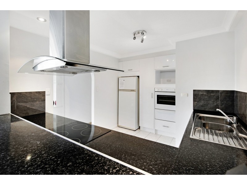 1E/5 Clifford Street, Surfers Paradise QLD 4217