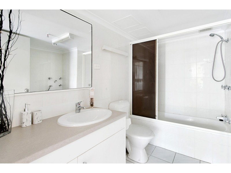 1E/5 Clifford Street, Surfers Paradise QLD 4217