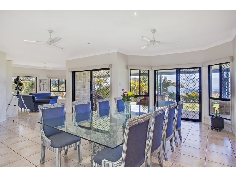 31 Bottletree Lane, Lower Beechmont QLD 4211