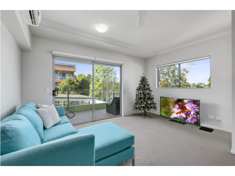 208/1 Bowden Court, Nerang QLD 4211