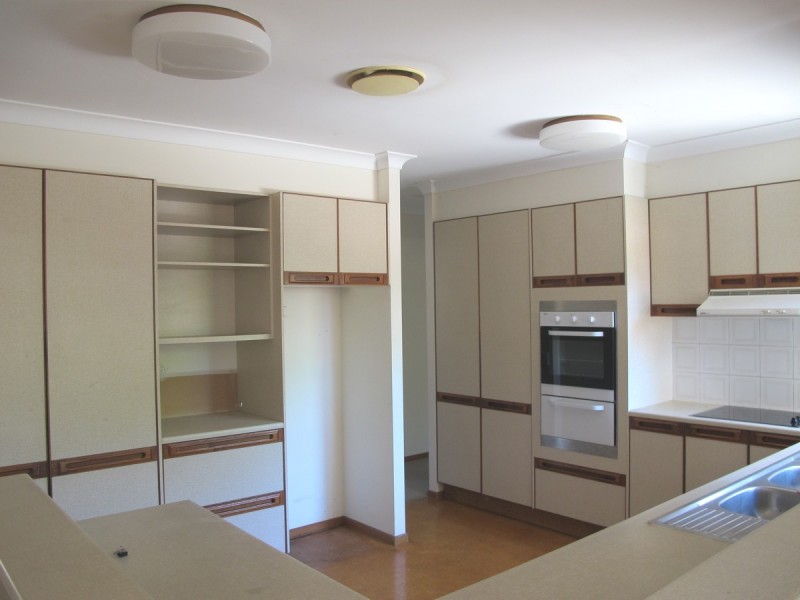 6 Strauss Court, Nerang QLD 4211