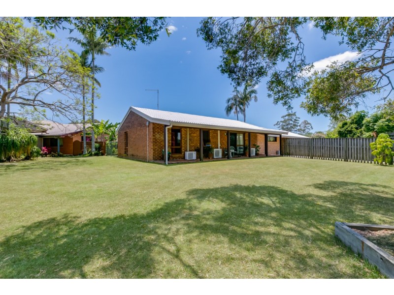 74 Nerang River Drive, Nerang QLD 4211