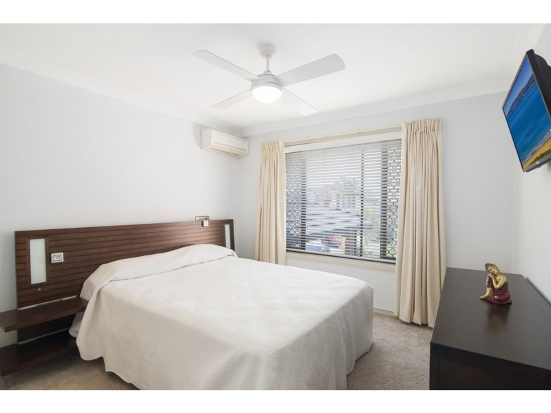 7 Renfrew Drive, Highland Park QLD 4211