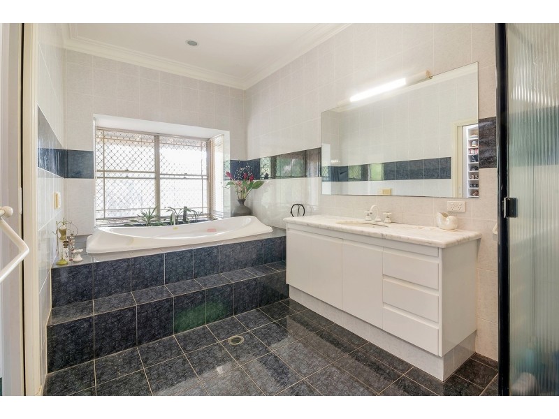 103 Teasdale Drive, Nerang QLD 4211