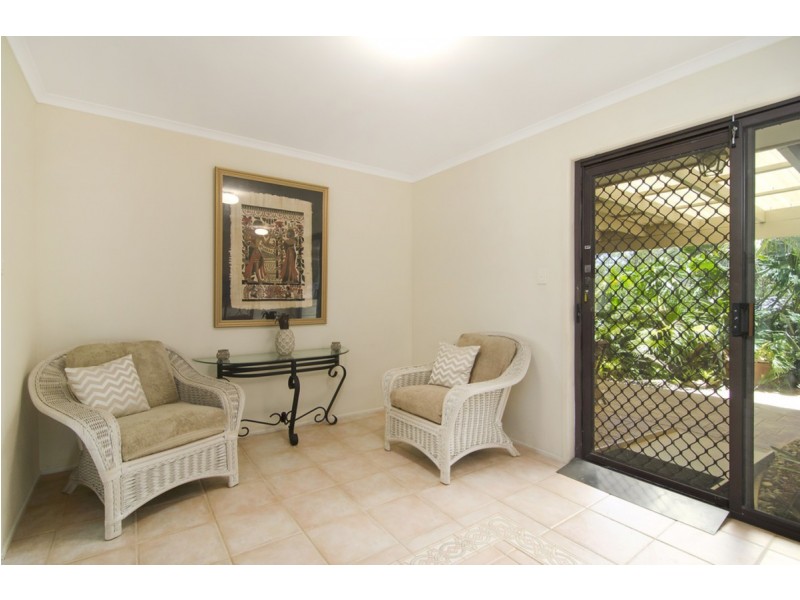 10 Rorymor Court, Highland Park QLD 4211