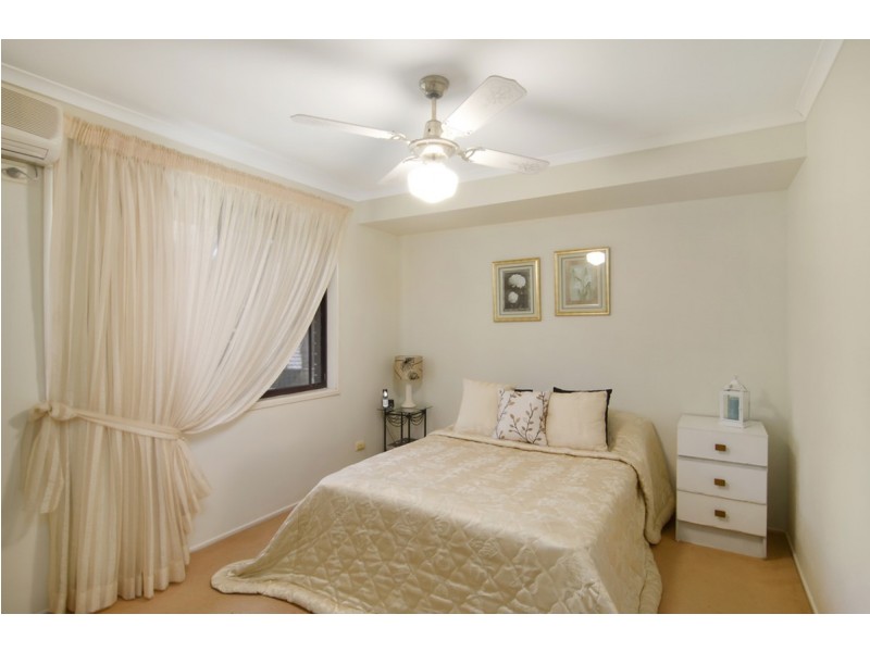 10 Rorymor Court, Highland Park QLD 4211