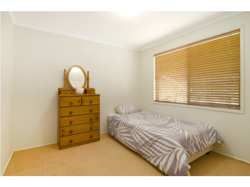 10 Rorymor Court, Highland Park QLD 4211