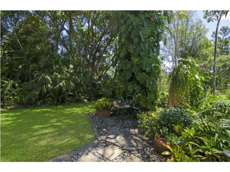 10 Rorymor Court, Highland Park QLD 4211