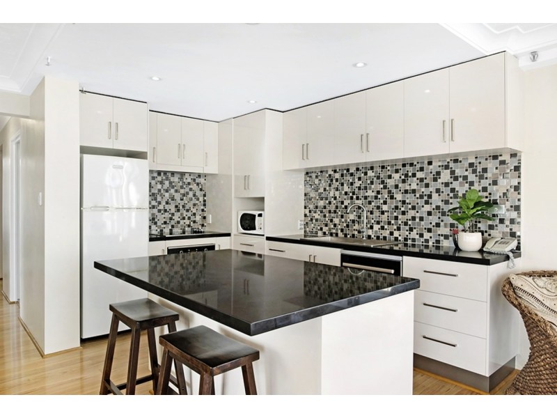 12E/80 The Esplanade, Surfers Paradise QLD 4217