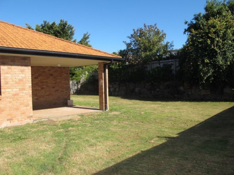 10 Dickinson Street, Upper Coomera QLD 4209