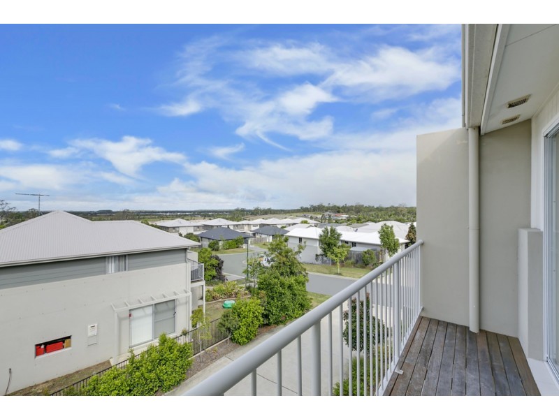 18/45 Christopher Street, Pimpama QLD 4209