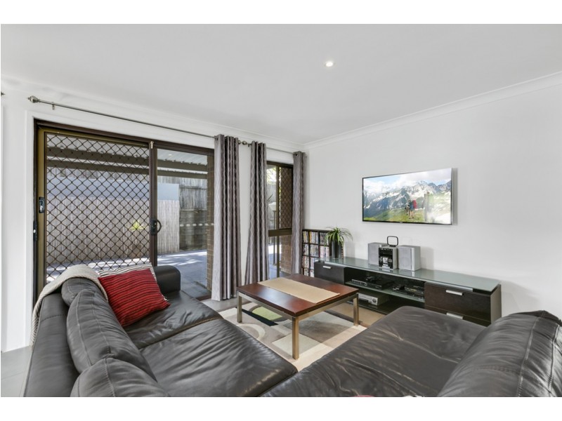71 Pappas Way, Carrara QLD 4211
