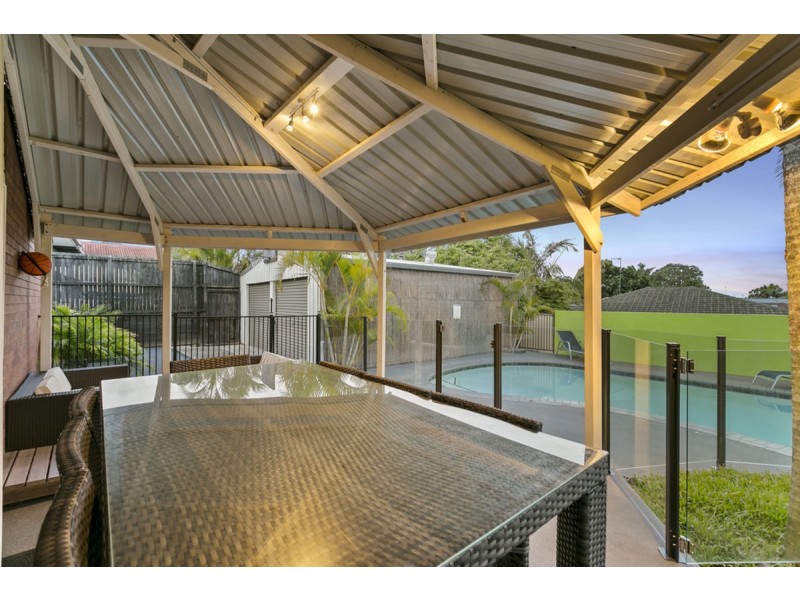 71 Pappas Way, Carrara QLD 4211