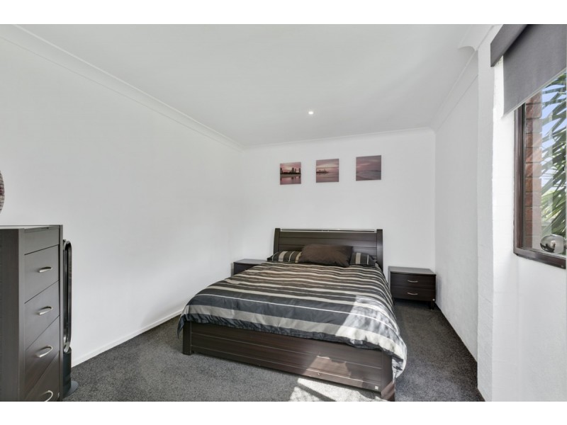 71 Pappas Way, Carrara QLD 4211