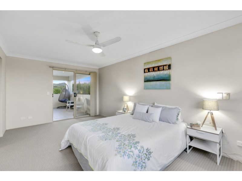 1/16 Bluetail Crescent, Upper Coomera QLD 4209