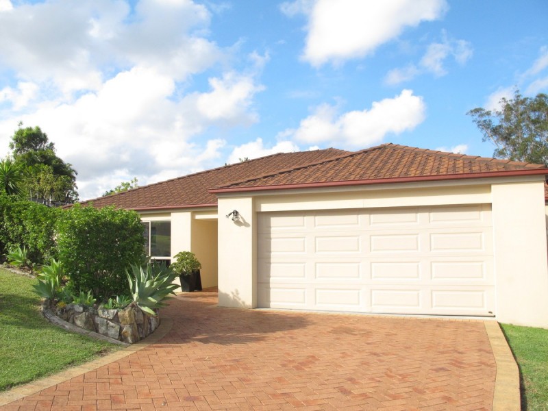 2 Calliandra Court, Carrara QLD 4211