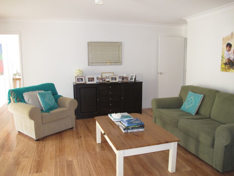 2 Calliandra Court, Carrara QLD 4211