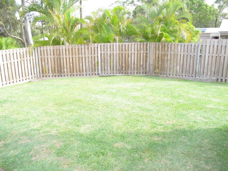 2 Calliandra Court, Carrara QLD 4211