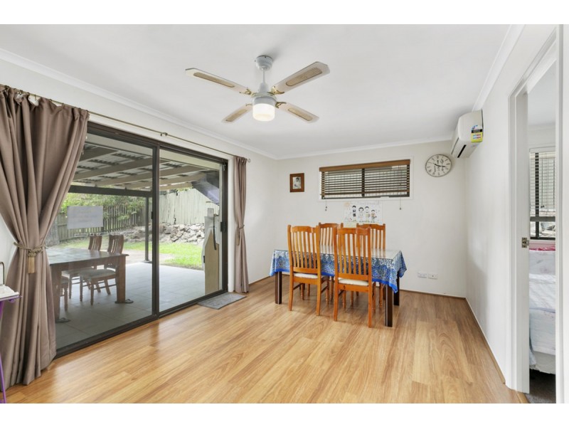 21 Richard Crescent, Highland Park QLD 4211