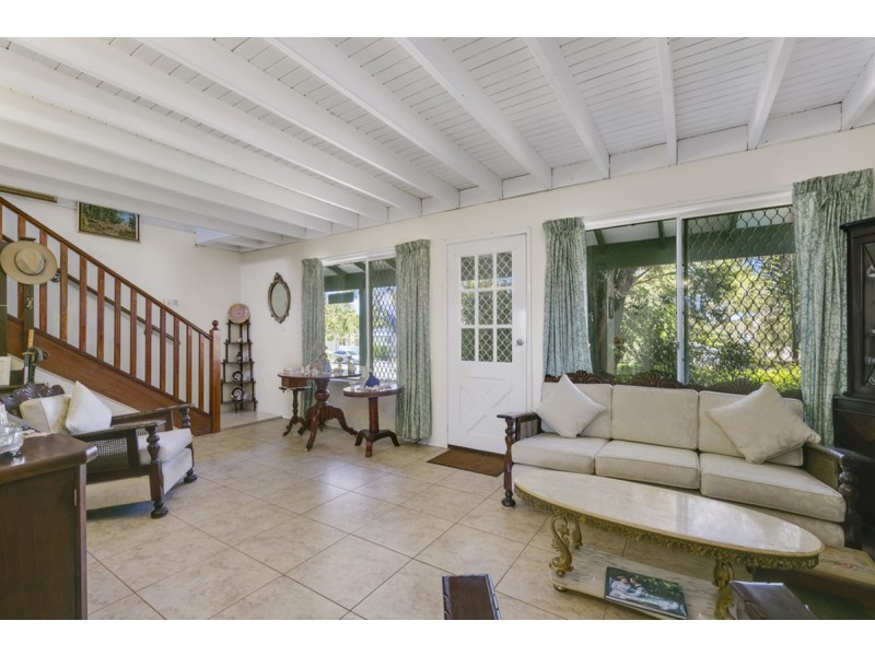2 Nerang-Broadbeach Road, Nerang QLD 4211