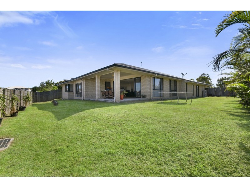 31 Harmsworth Road, Pacific Pines QLD 4211