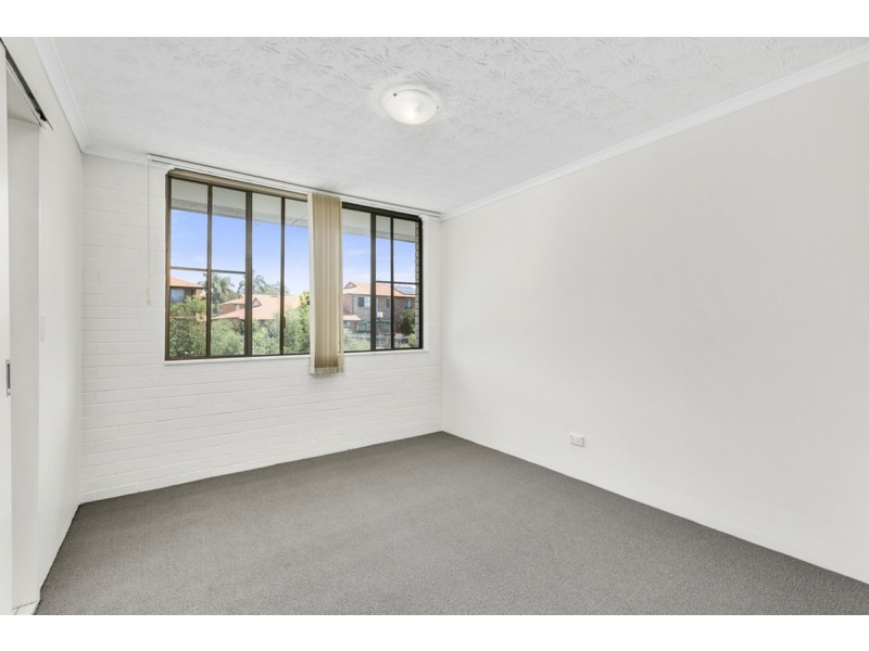 17/40 Murev Way, Carrara QLD 4211