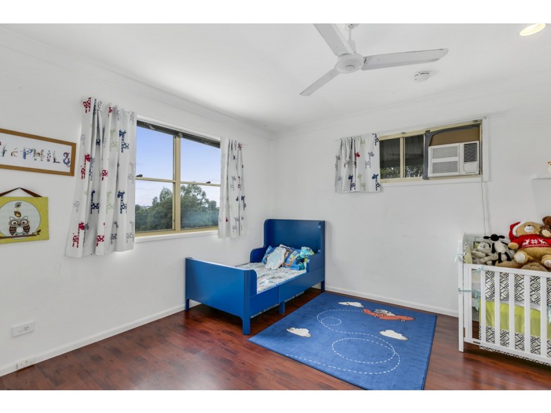 34 Paddington Drive, Carrara QLD 4211