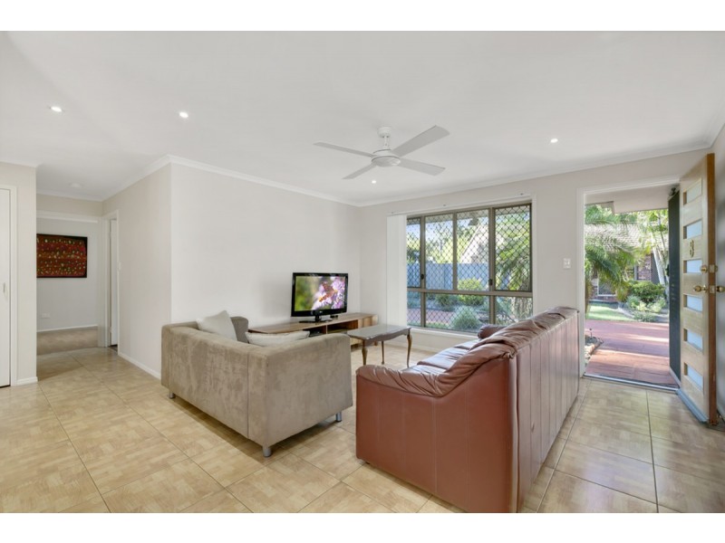 8/33 Golden Palms, Ashmore QLD 4214