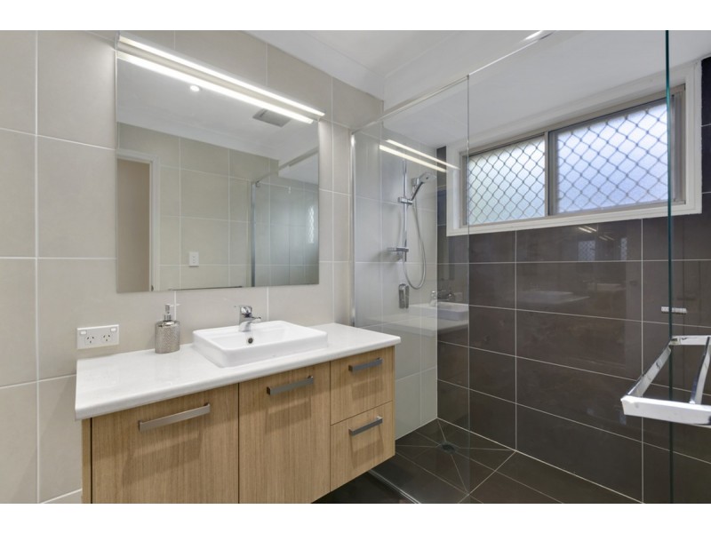 8/33 Golden Palms, Ashmore QLD 4214