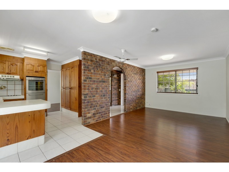 5 Drewe Court, Carrara QLD 4211