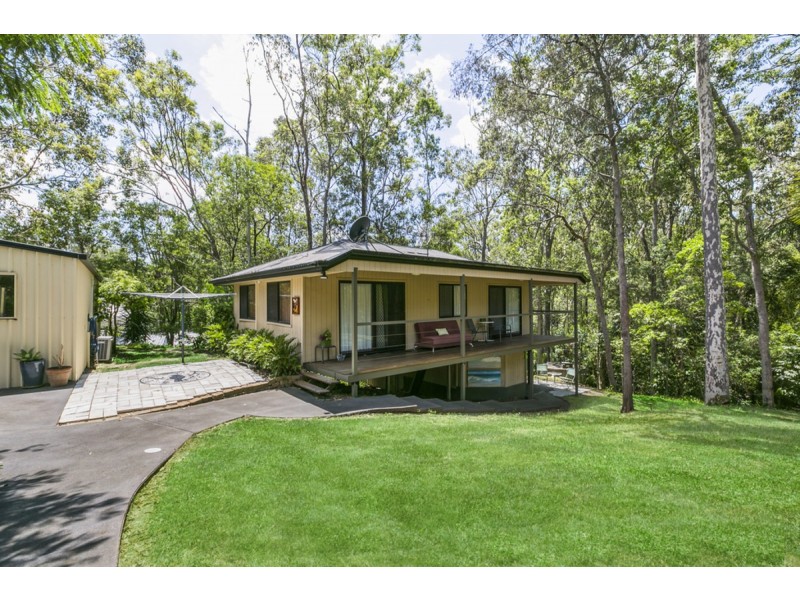 6 Walker Drive, Worongary QLD 4213